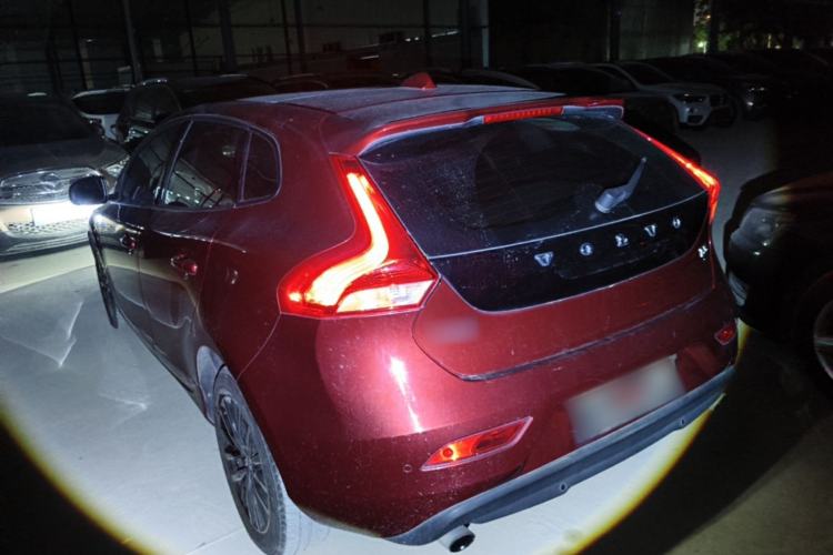 Used Volvo V40 2018 T3 Zhiyi Edition Rear Left 45 Deg