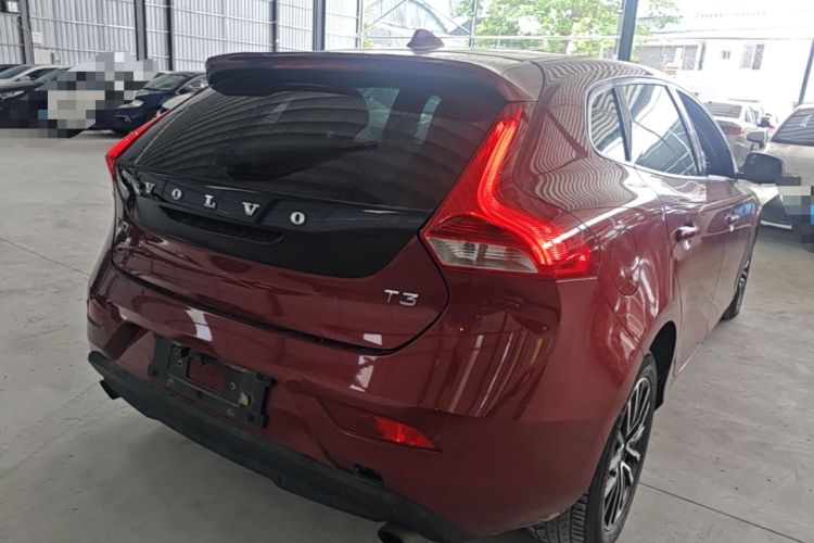 Used Volvo V40 2018 T3 Zhiyi Edition Rear Right 45 Deg