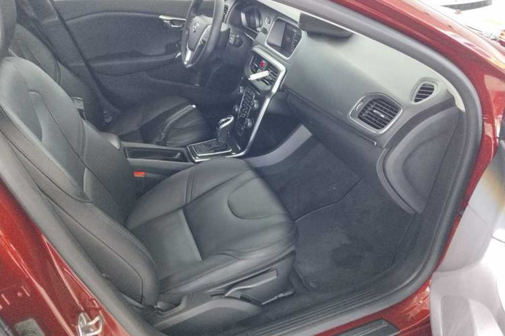 Used Volvo V40 2018 T3 Zhiyi Edition Right Front Seat