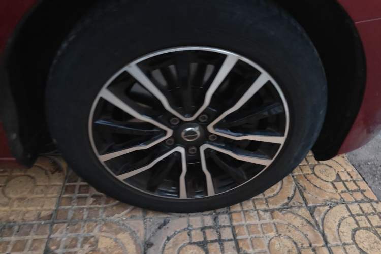 Used Volvo V40 2018 T3 Zhiyi Edition Right Front Wheel Hub
