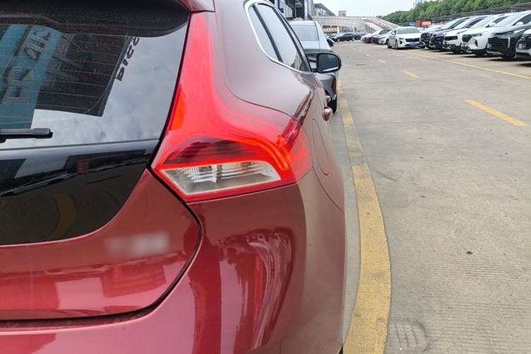 Used Volvo V40 2018 T3 Zhiya Edition Right Rear Taillight