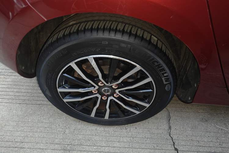 Used Volvo V40 2018 T3 Zhiyi Edition Right Rear Wheel Hub