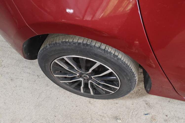 Used Volvo V40 2018 T3 Zhiyi Edition Right Rear Wheel Hub