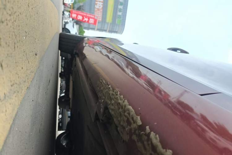 Used Volvo V40 2018 T3 Zhiya Edition Right Side Sill