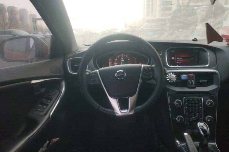 Used Volvo V40 2018 T3 Zhiya Edition Steering Wheel