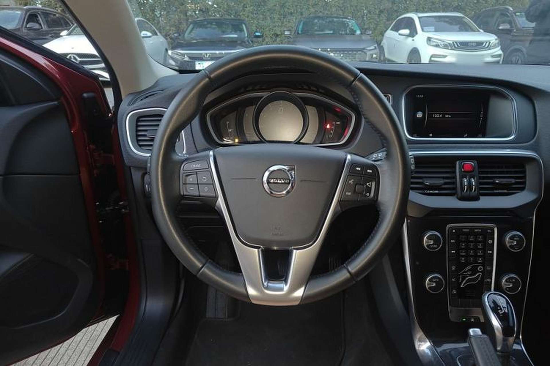Used Volvo V40 2018 T3 Zhiyi Edition Steering Wheel