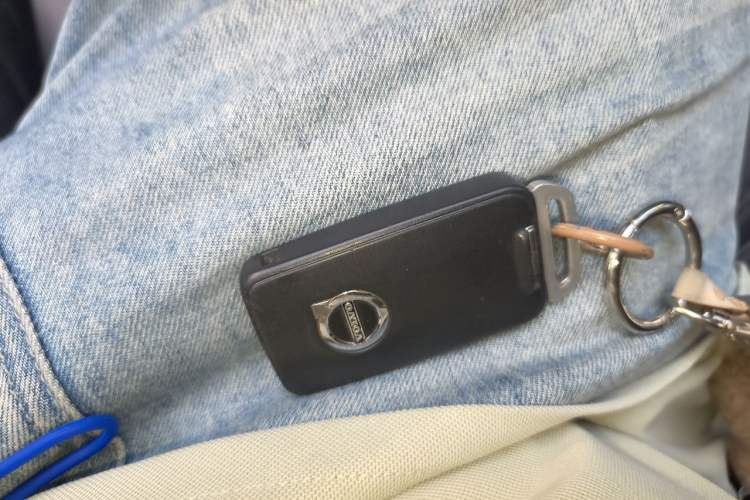 Used Volvo V40 2018 T4 Zhiya Edition Vehicle Key