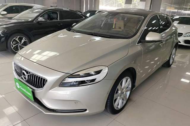 Used Volvo V40 2018 T3 Zhiya Edition