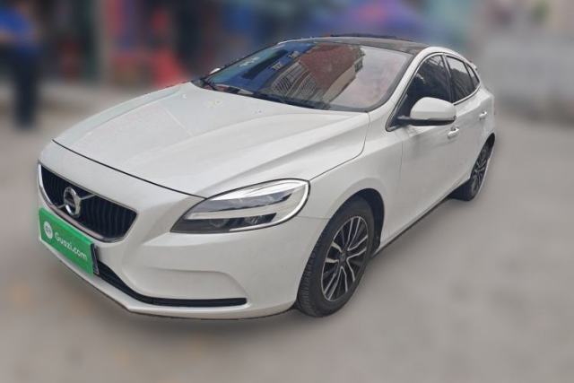 Used Volvo V40 2018 T3 Zhiyi Edition