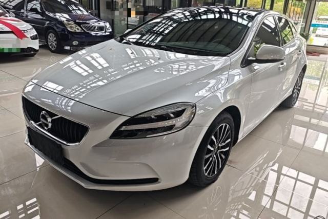 Used Volvo V40 2018 T3 Zhiyi Edition