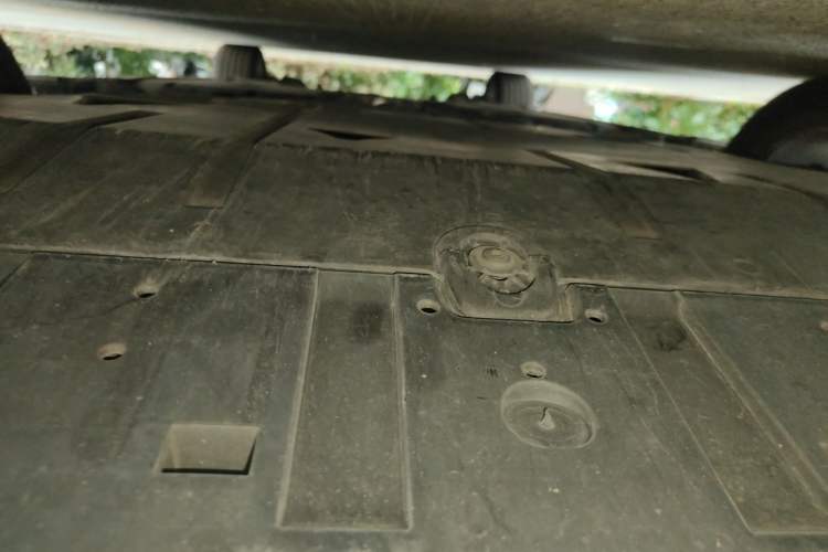 Used Volvo V40 2018 T3 Zhiya Edition Chassis Front
