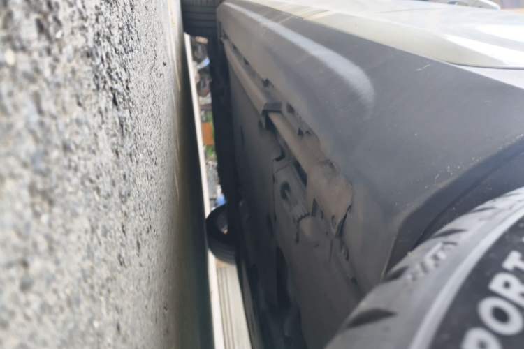 Used Volvo V40 2018 Cross Country T3 Zhiya Edition Chassis Rear Left