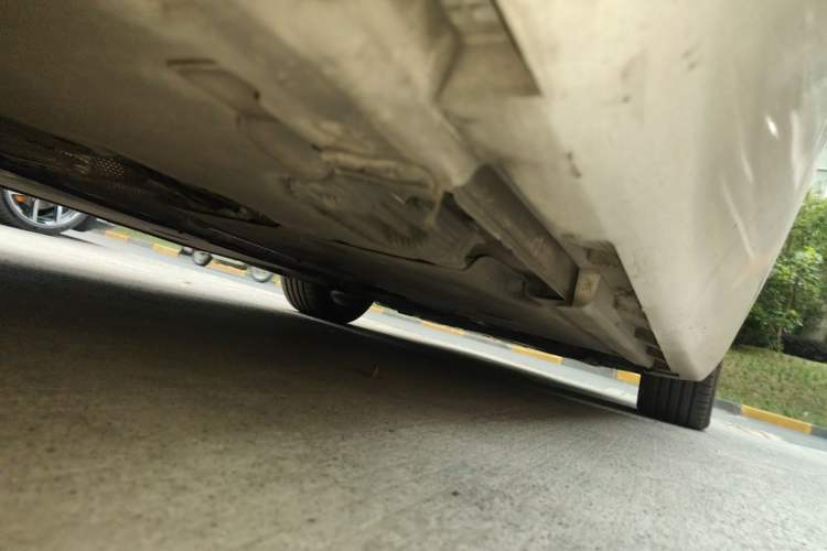 Used Volvo V40 2018 T3 Zhiya Edition Chassis Rear Right
