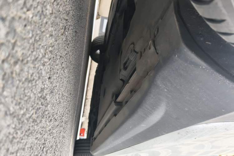 Used Volvo V40 2018 Cross Country T3 Zhiya Edition Chassis Rear Right