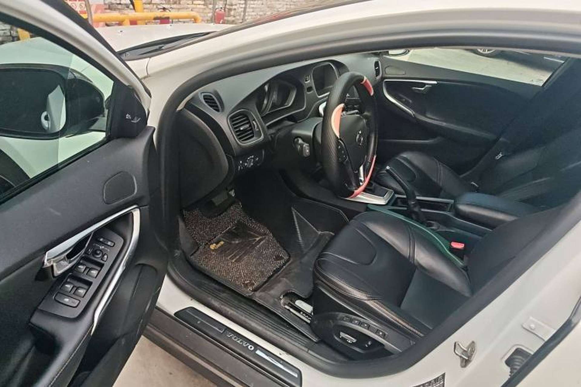 Used Volvo V40 2018 Cross Country T3 Zhiya Edition Driver Seat