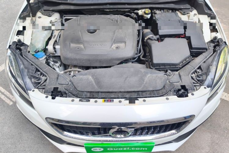 Used Volvo V40 2018 Cross Country T3 Zhiya Edition Engine Bay