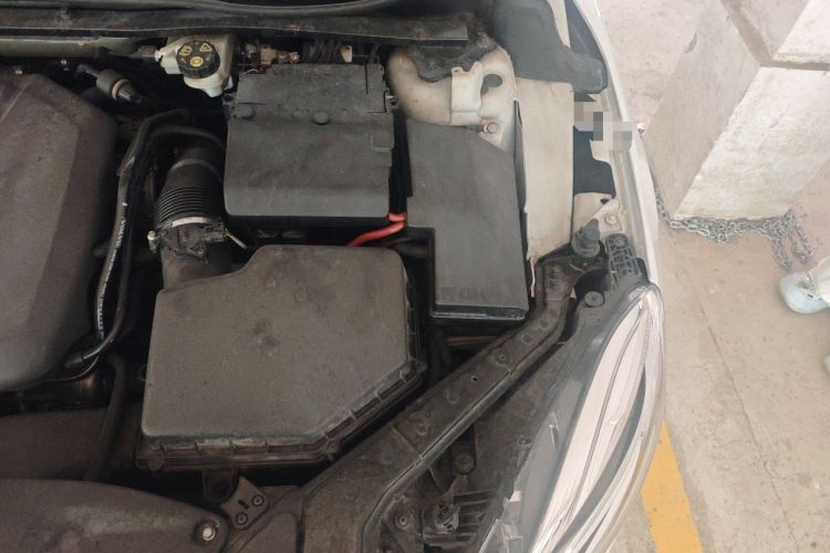Used Volvo V40 2018 T3 Zhiyi Edition Engine Bay Left