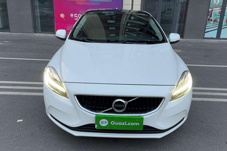 Used Volvo V40 2018 T3 Zhiyi Edition Exterior 1