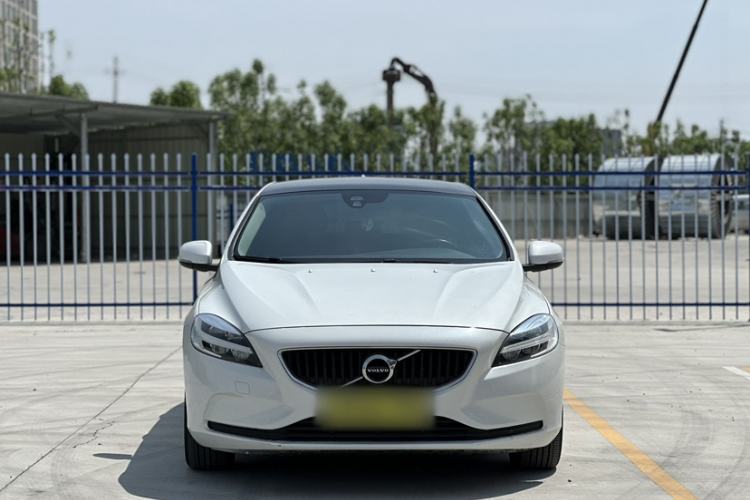 Used Volvo V40 2018 T3 Zhiyi Edition Exterior 2