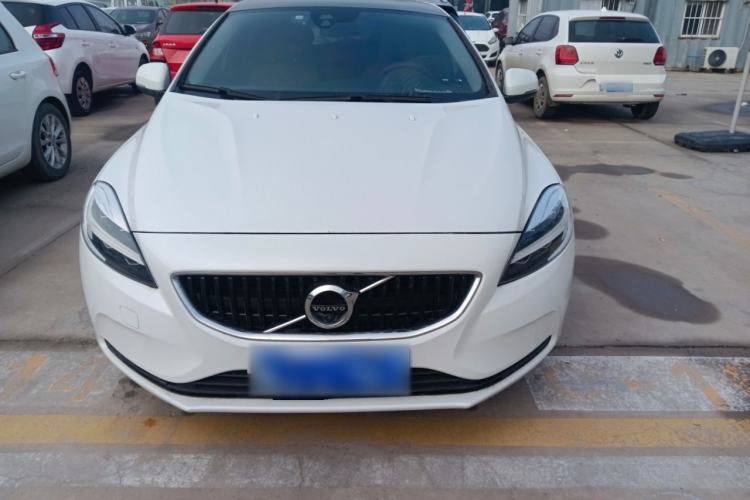 Used Volvo V40 2018 T3 Zhiyi Edition Exterior 5