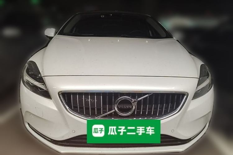 Used Volvo V40 2018 T3 Zhiya Edition Front