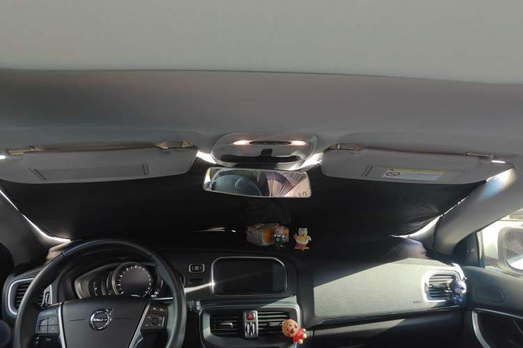 Used Volvo V40 2018 T3 Zhiya Edition Headliner
