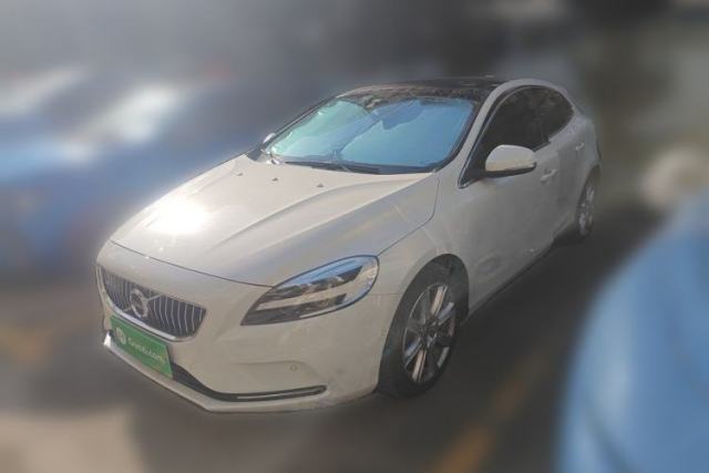 Used Volvo V40 2018 T3 Zhiya Edition