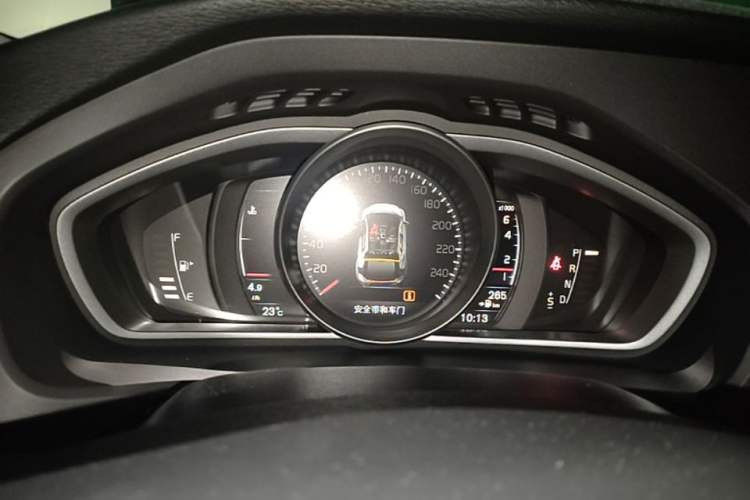 Used Volvo V40 2018 T3 Zhiya Edition Instrument Cluster