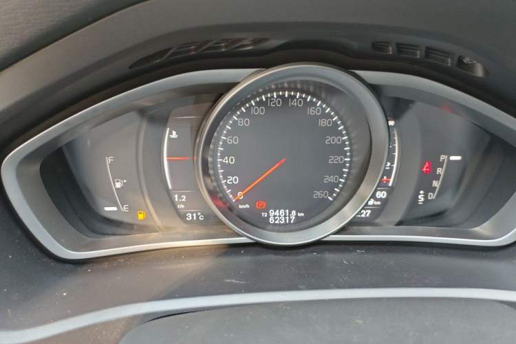 Used Volvo V40 2018 T3 Zhiya Edition Instrument Cluster