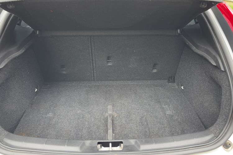 Used Volvo V40 2018 T3 Zhiyi Edition Interior 10