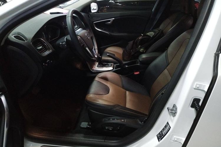 Used Volvo V40 2018 Cross Country T3 Zhiya Edition Left Front Seat