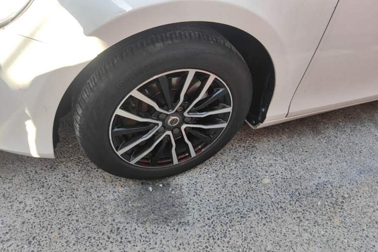 Used Volvo V40 2018 T3 Zhiyi Edition Left Front Wheel Hub