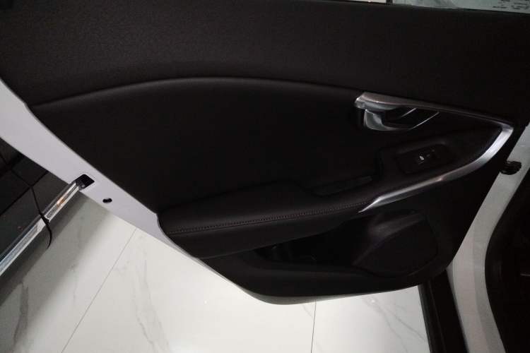 Used Volvo V40 2018 Cross Country T3 Zhiya Edition Left Rear Door Interior