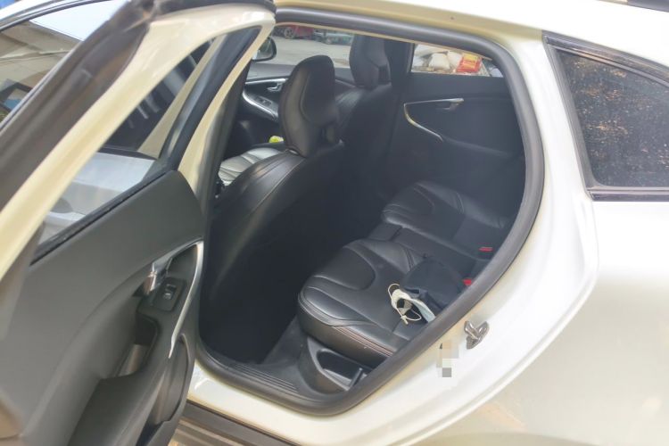 Used Volvo V40 2018 Cross Country T3 Zhiya Edition Left Rear Seat