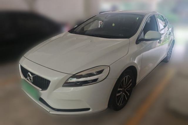 Used Volvo V40 2018 T3 Zhiyi Edition