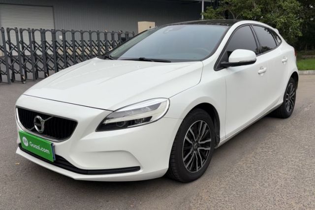Used Volvo V40 2018 T3 Zhiyi Edition