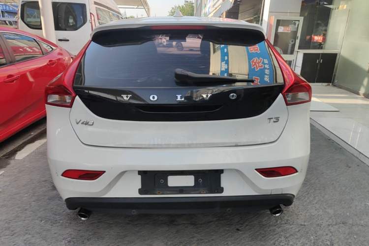 Used Volvo V40 2018 T3 Zhiyi Edition Rear
