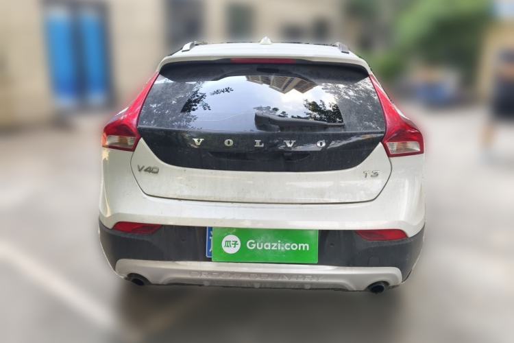 Used Volvo V40 2018 Cross Country T3 Zhiya Edition Rear