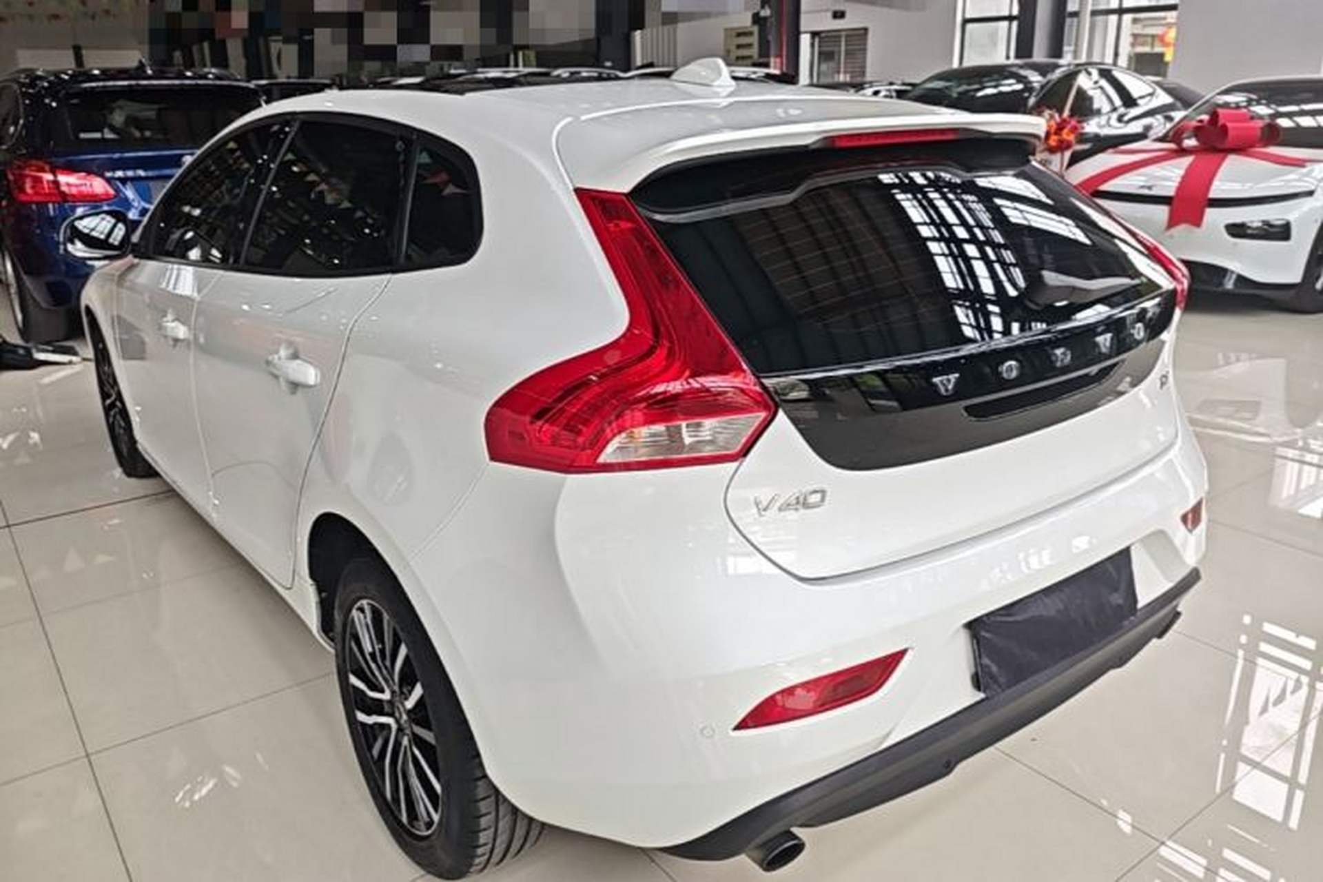 Used Volvo V40 2018 T3 Zhiyi Edition Rear Left 45 Deg
