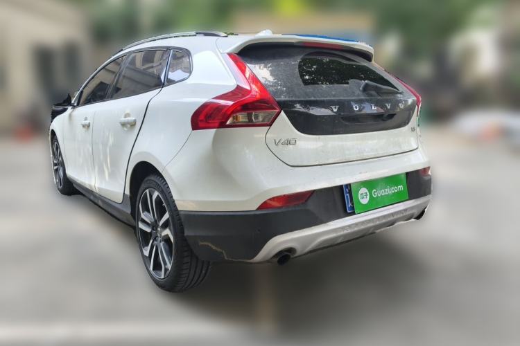 Used Volvo V40 2018 Cross Country T3 Zhiya Edition Rear Left 45 Deg