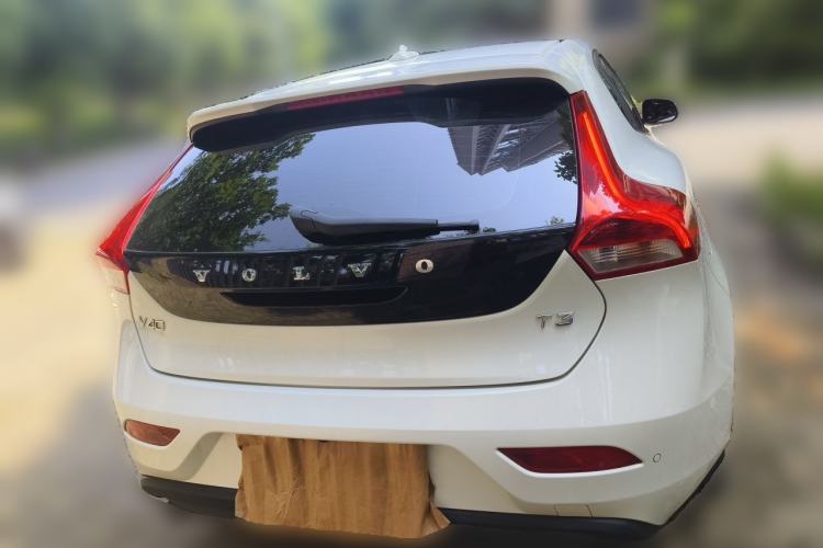 Used Volvo V40 2018 T3 Zhiyi Edition Rear