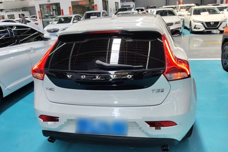Used Volvo V40 2018 T3 Zhiya Edition Rear