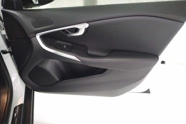 Used Volvo V40 2018 Cross Country T3 Zhiya Edition Right Front Door Interior