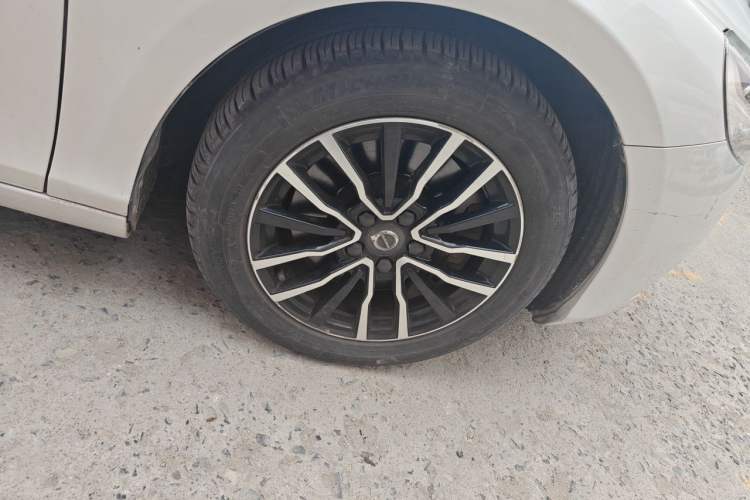 Used Volvo V40 2018 T3 Zhiyi Edition Right Front Wheel Hub