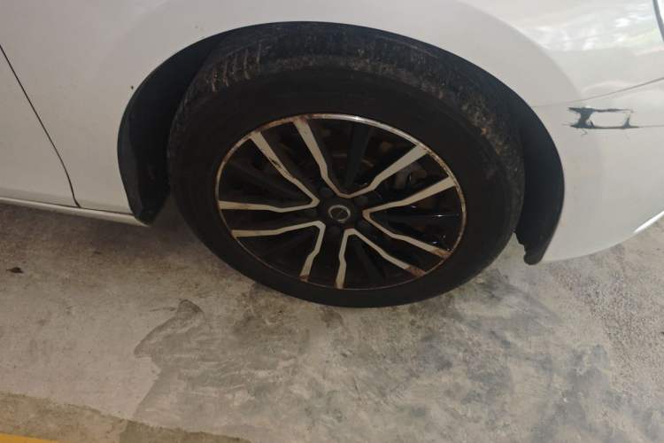 Used Volvo V40 2018 T3 Zhiyi Edition Right Front Wheel Hub