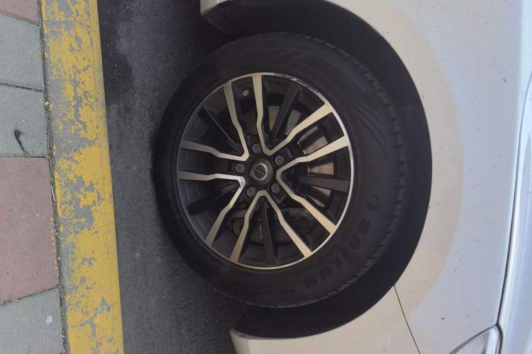 Used Volvo V40 2018 T3 Zhiyi Edition Right Front Wheel Hub