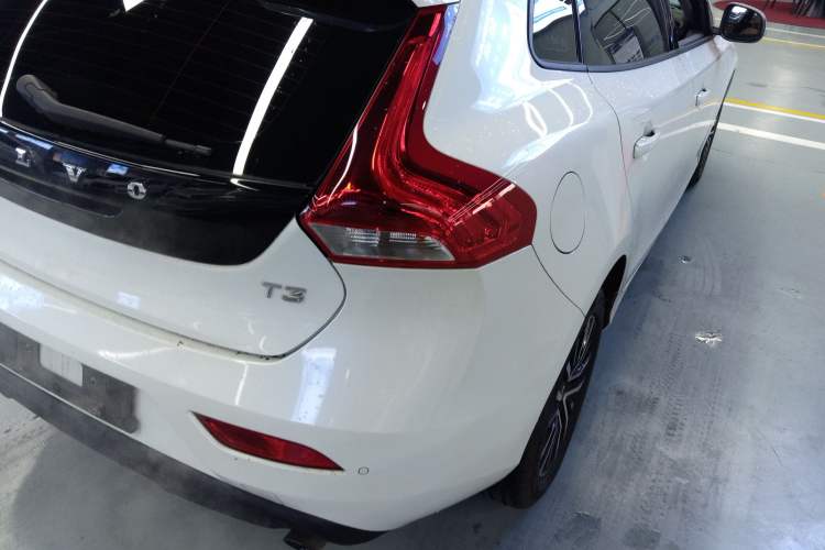 Used Volvo V40 2018 T3 Zhiyi Edition Right Rear Taillight
