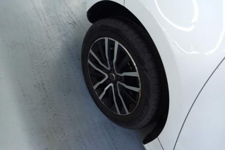 Used Volvo V40 2018 T3 Zhiyi Edition Right Rear Wheel Hub