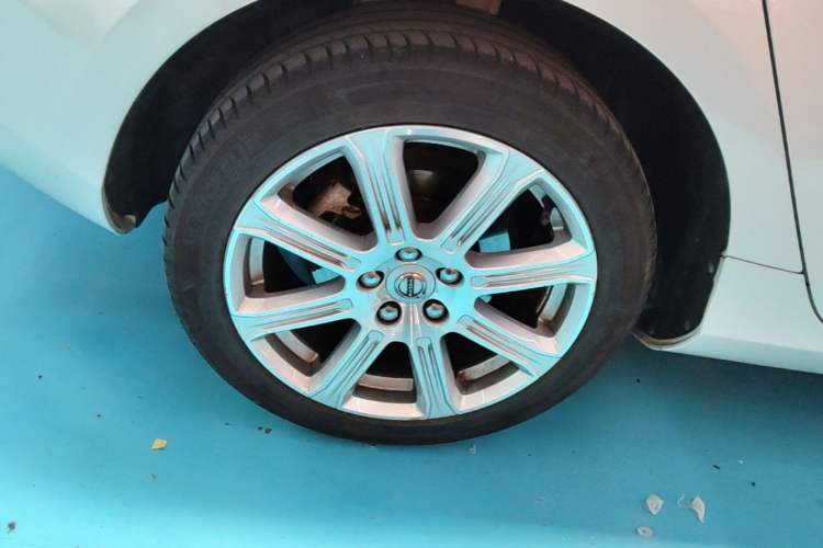 Used Volvo V40 2018 T3 Zhiya Edition Right Rear Wheel Hub