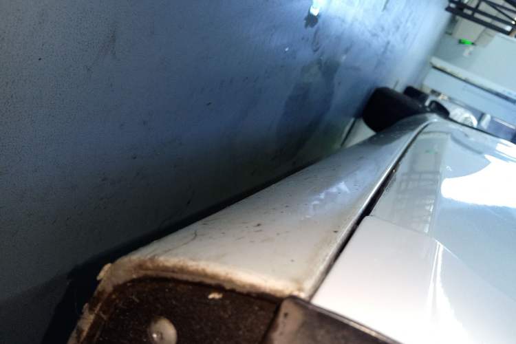Used Volvo V40 2018 T3 Zhiyi Edition Right Side Sill